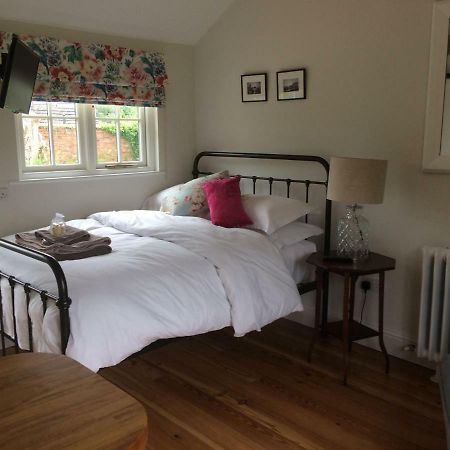 The Parcel Shed Hotel Gilling East Екстериор снимка